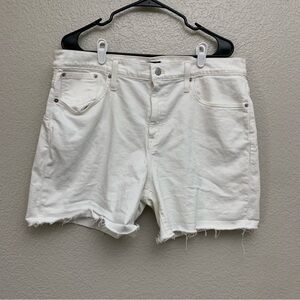 J. Crew Factory Women’s Classic Denim Short in White‎ Plus Size 32